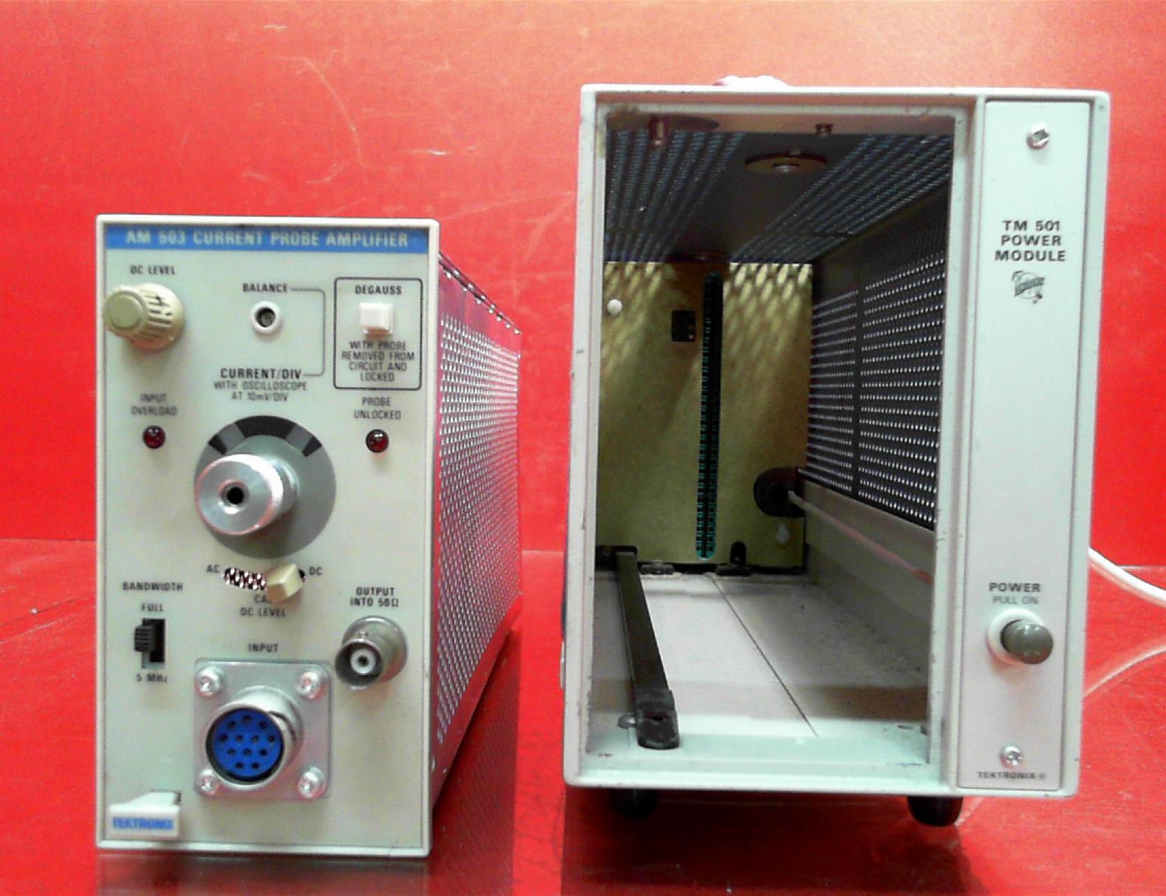 Tektronix TM501 Mainframe with AM503 Current Probe Amplifier Module